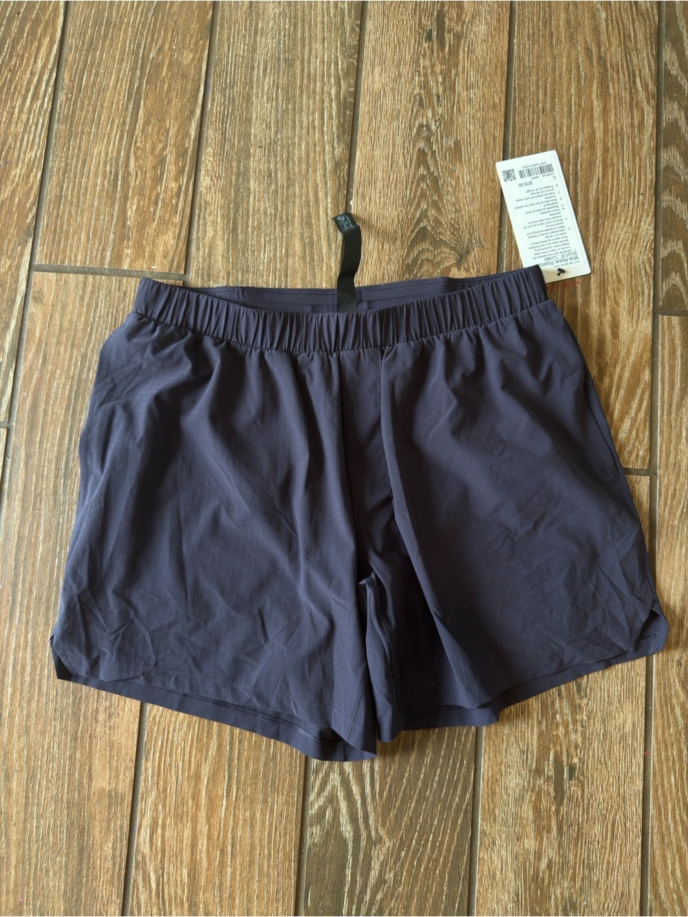 lululemon men’s mile marker ashorts - deep purple